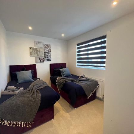 Apartament Star London Station Road 3-Bed Haven Zewnętrze zdjęcie