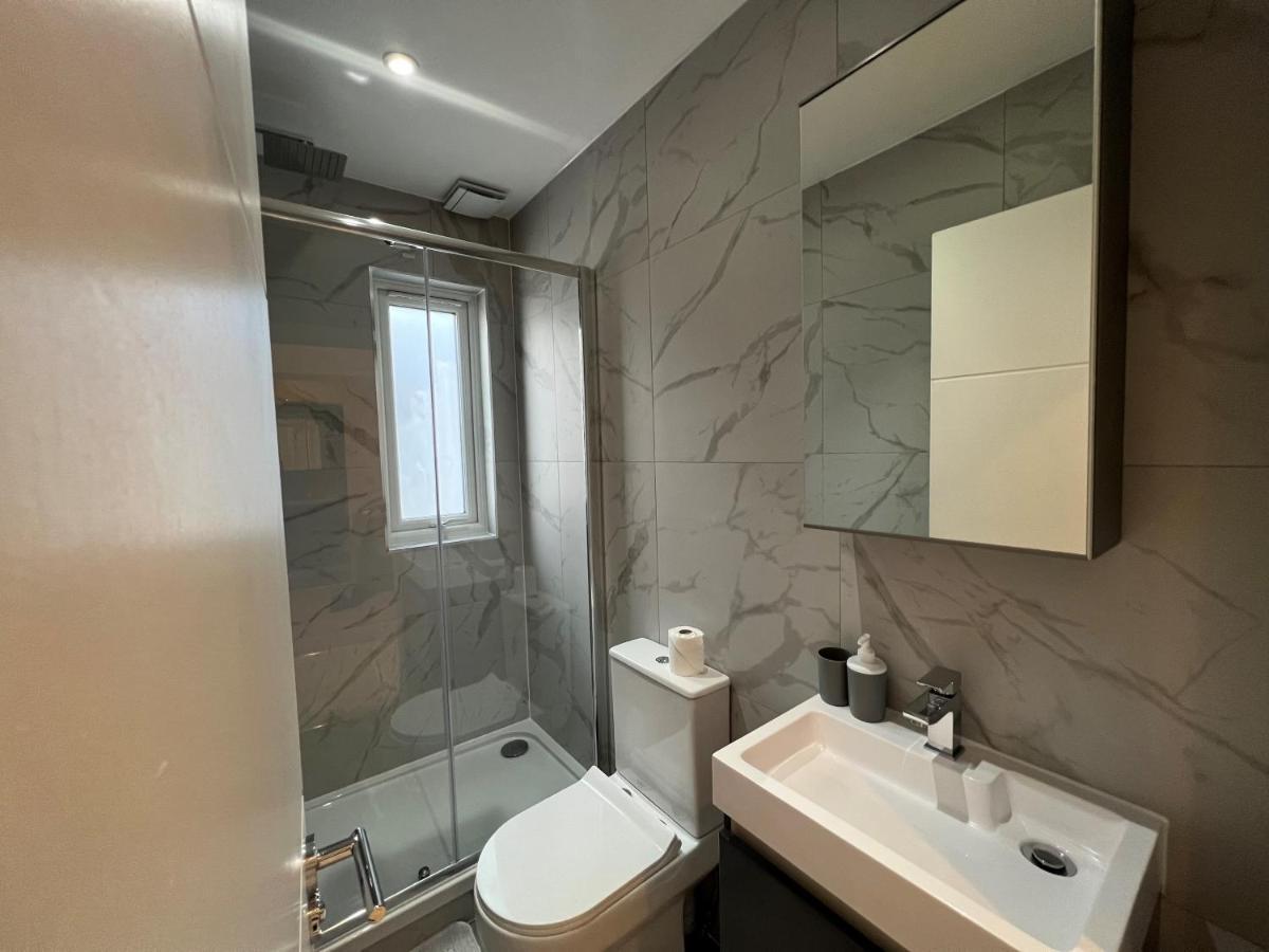 Apartament Star London Station Road 3-Bed Haven Zewnętrze zdjęcie